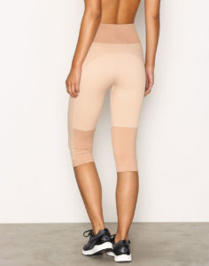 High Tone Seamless Capri 2