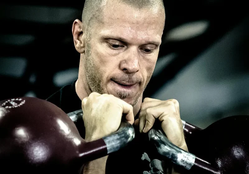 Kettlebellövningar för styrka, uthållighet och funktion