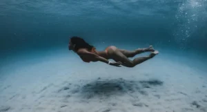 Bikini fitness i Sverige 2025 – glans, slit och växande intresse